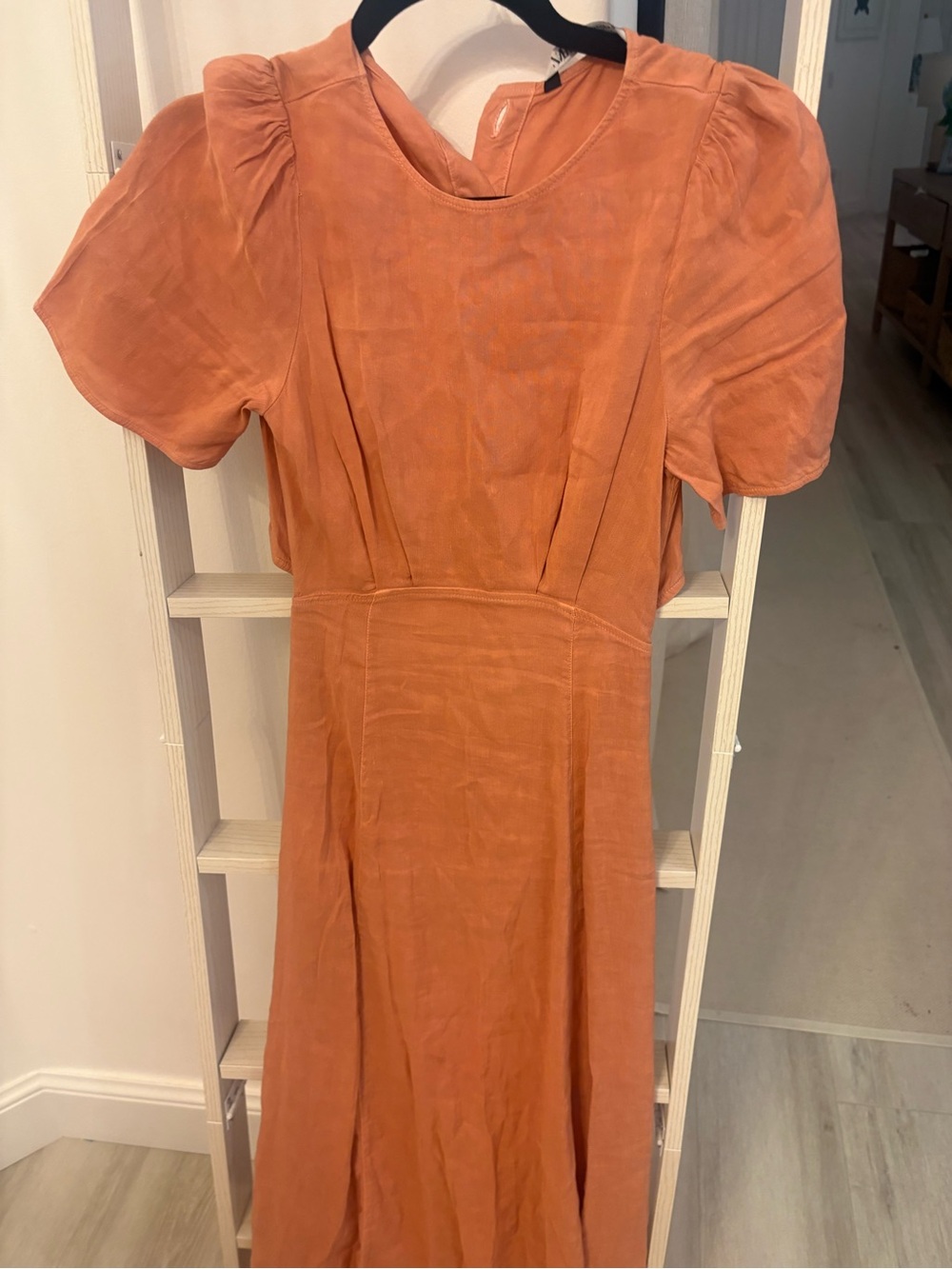 Zara Women's Puff Sleeve open back  Midi Dress in Rust Orange